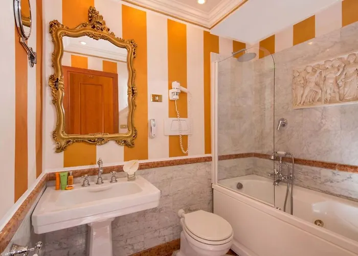 The At The Spanish Steps Prestige Collection - Mdr Penthouse 4* Roma