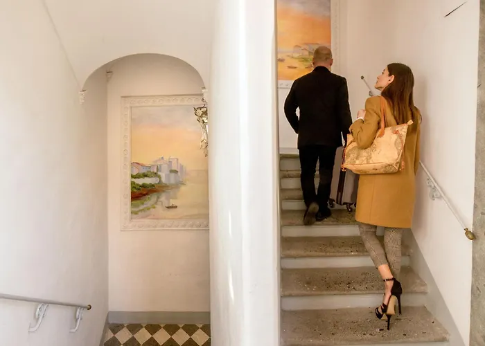 The At The Spanish Steps Prestige Collection - Mdr Penthouse Pensión 4*